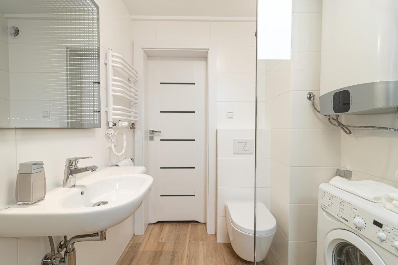 גדנסק Luxury Apartment Szeroka - Old Town מראה חיצוני תמונה